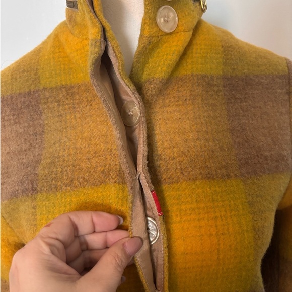 Vintage Plaid Yellow and Brown Women's Coat - Picture 7 of 16